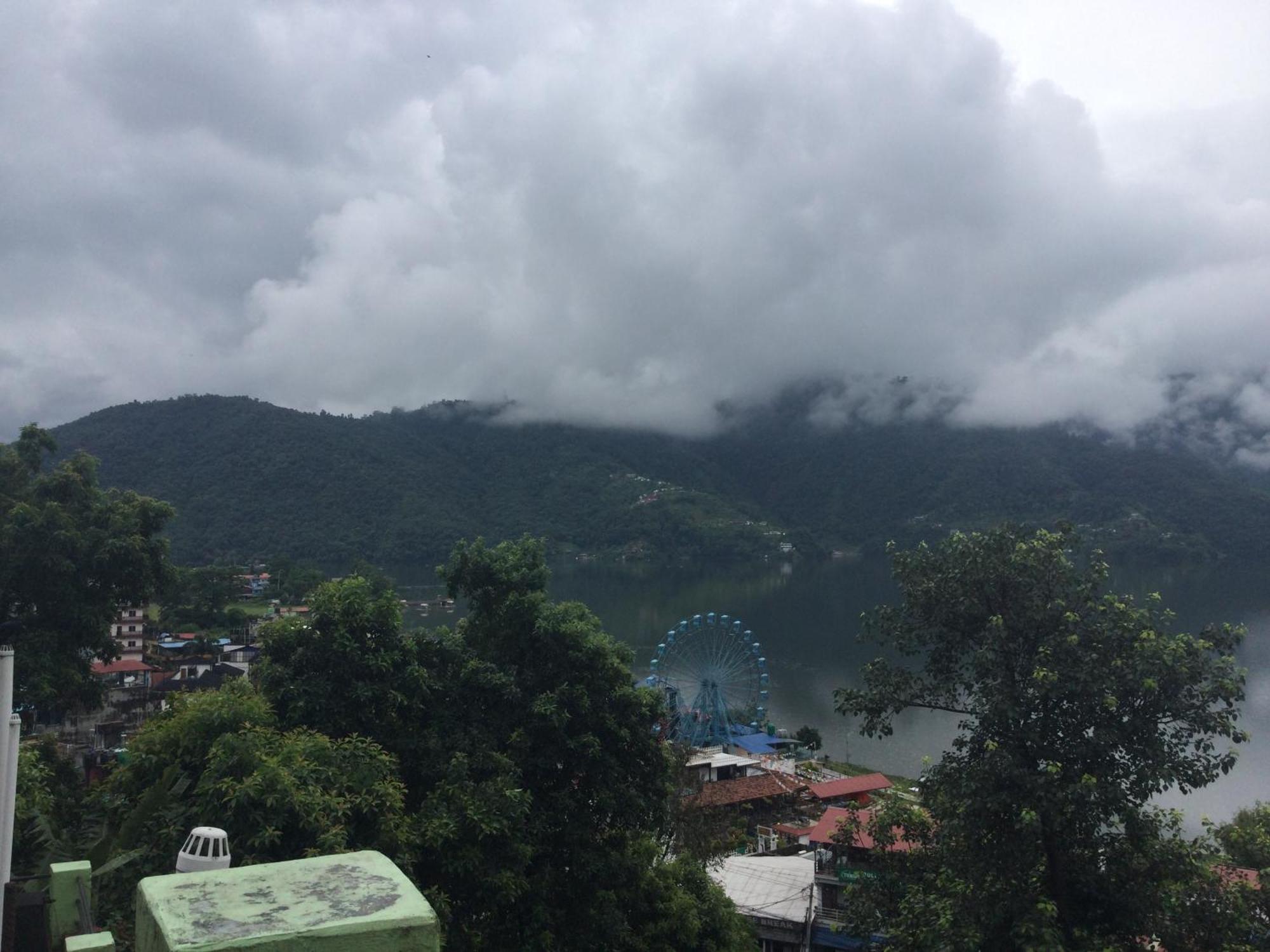 Sweet Dreams Hotel Pokhara Exterior foto